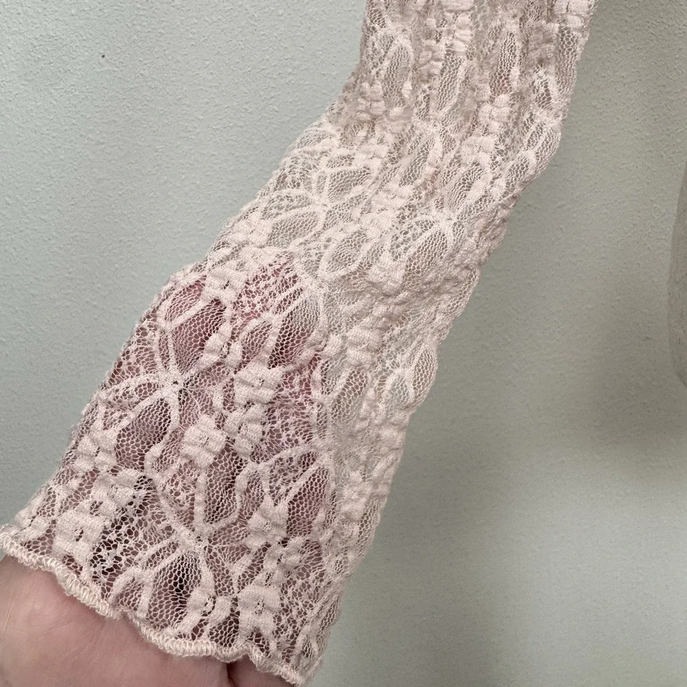 Thirty Thirty LA Top Womens Small Pink Floral Lace Coquette Fairy Whimsy Cropped